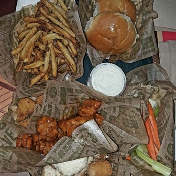 Wingstop - Chicken Wings Near Me - Los Angeles, California