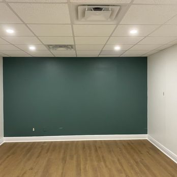 360 Painting - Painting Office Interior with Accent Wall. Cantrell, Little Rock - Painters Near Me 360 Painting - Painting Office Interior with Accent Wall. Cantrell, Little Rock - Painters Near Me