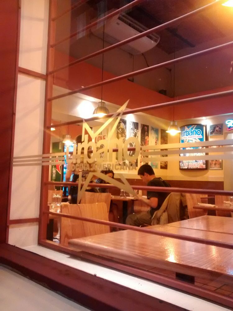 Urbano Cocina Americana
