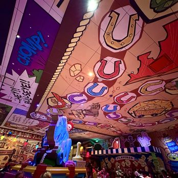 Woody's Lunch Box - Expanded room - Sandwiches Near Me - Lake Buena Vista, Florida Woody's Lunch Box - Expanded room - Sandwiches Near Me - Lake Buena Vista, Florida