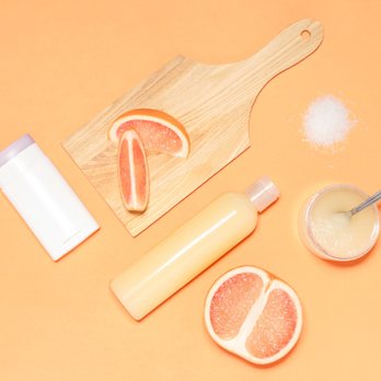 Iyoba Body Essentials - Photo credit - Sabina Miklowitz - Skin Care Near Me Iyoba Body Essentials - Photo credit - Sabina Miklowitz - Skin Care Near Me