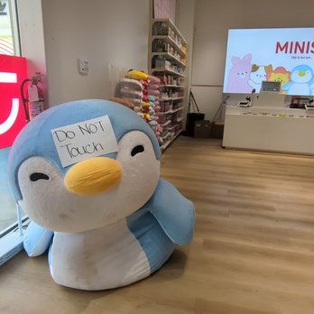 Miniso - Home Decor Near Me - Sacramento, California