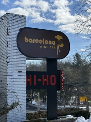 Barcelona Wine Bar by null