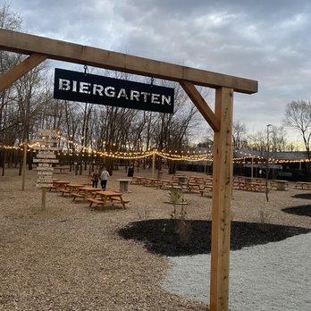 Bier Brewery - Biergarten entrance at the side. So pretty!! - Beer Gardens Near Me - Noblesville, Indiana