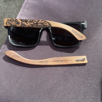 Calacas Eyewear - Broken glasses - Sunglasses Near Me - San Diego, California Calacas Eyewear - Broken glasses - Sunglasses Near Me - San Diego, California