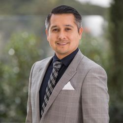 Daniel Poon - Encore Group eXp Realty - Daniel Poon