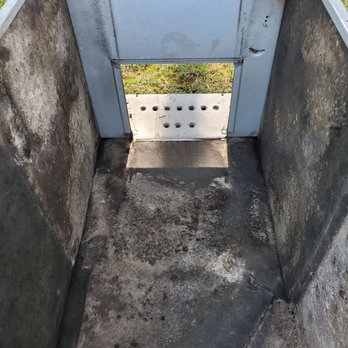 M&J Services - Ancient 40 years old air handler moldy and musty air being blown out of the vents. Bad for your health! - Heating & Air Conditioning/HVAC Near Me