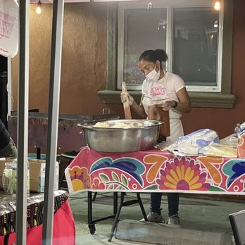 Taco Y Quesadilla - Freshly made tortillas! - Food Trucks Near Me