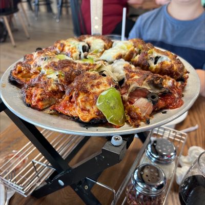 Myles Pizza Pub by null