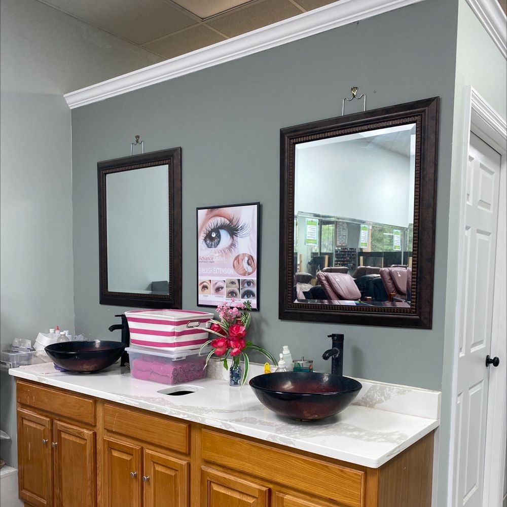 ROYAL NAILS 44 Photos & 21 Reviews 5819 SW 75th St, Gainesville