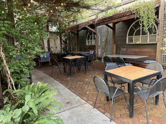 One House Bakery by null