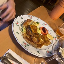 Wirtshaus Steirerstöckl - Kürbiskernschnitzel aus Kohlrabi. Sehr gut gemacht. Besser als die Fleischvariante, wie ich fand.