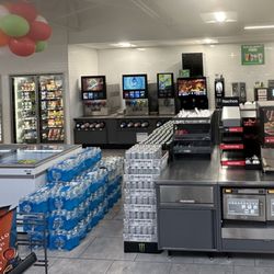 7-Eleven - Beverage area