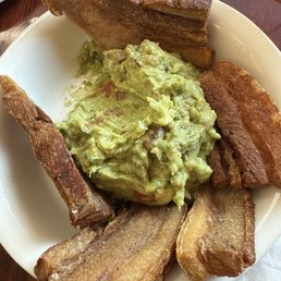 Guacamole with chicharrones.