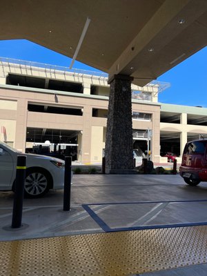 Sutter Roseville Medical Center by null