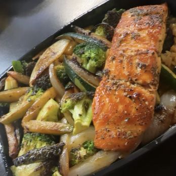 Koto Hibachi - Hibachi Salmon with Chicken and Vegetables - Seafood Near Me - Chicago, Illinois