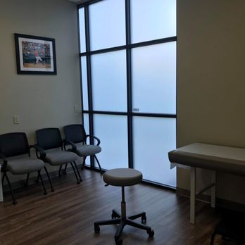 Valley River Orthopedics - The patient rooms are always so big I can bring my family members in with me for support - Orthopedists Near Me - Merced, California Valley River Orthopedics - The patient rooms are always so big I can bring my family members in with me for support - Orthopedists Near Me - Merced, California