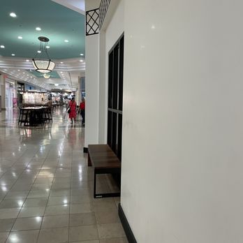 WestShore Plaza - Shopping Centers Near Me - Tampa, Florida WestShore Plaza - Shopping Centers Near Me - Tampa, Florida