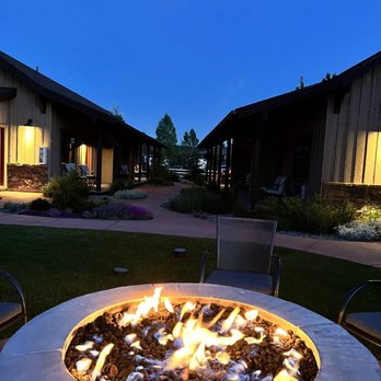 Golden Stone Inn - Hotels Near Me - West Yellowstone, Montana