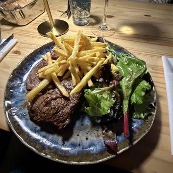 Le 27 Gourmand - French Near Me - Paris, 01