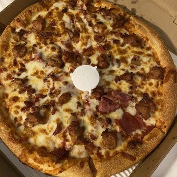 Bella Luna Pizza and Pasta - Meat lover with real bacon - Italian Near Me - Burien, Washington
