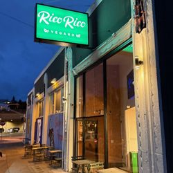 Rico Rico Vegano - Restaurant front