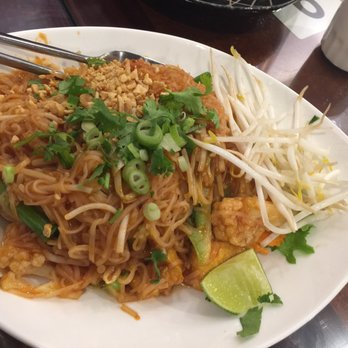 Phuket Royal - Vegetarian Pad Thai - Thai Near Me - Ottawa, Ontario Phuket Royal - Vegetarian Pad Thai - Thai Near Me - Ottawa, Ontario