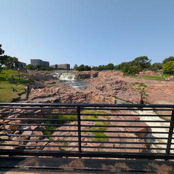 Falls Park - Just beautiful. - Parks Near Me - Sioux Falls, South Dakota Falls Park - Just beautiful. - Parks Near Me - Sioux Falls, South Dakota