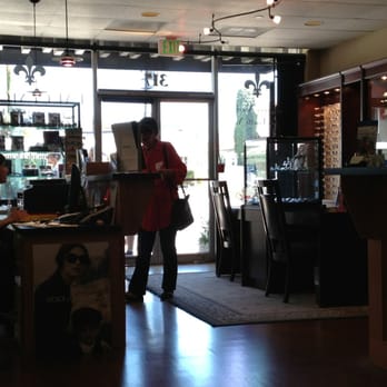 Larchmont Optometrics - Lobby - Optometrists Near Me - Los Angeles, California Larchmont Optometrics - Lobby - Optometrists Near Me - Los Angeles, California