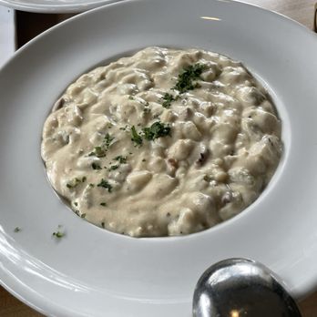 Alaska Chopped & Chowdered - Alaskan Rustic Clam chowder - Soup Near Me - Anchorage, Alaska Alaska Chopped & Chowdered - Alaskan Rustic Clam chowder - Soup Near Me - Anchorage, Alaska