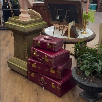 Vintage Guild - Antiques Near Me - Coeur d'Alene, Idaho Vintage Guild - Antiques Near Me - Coeur d'Alene, Idaho