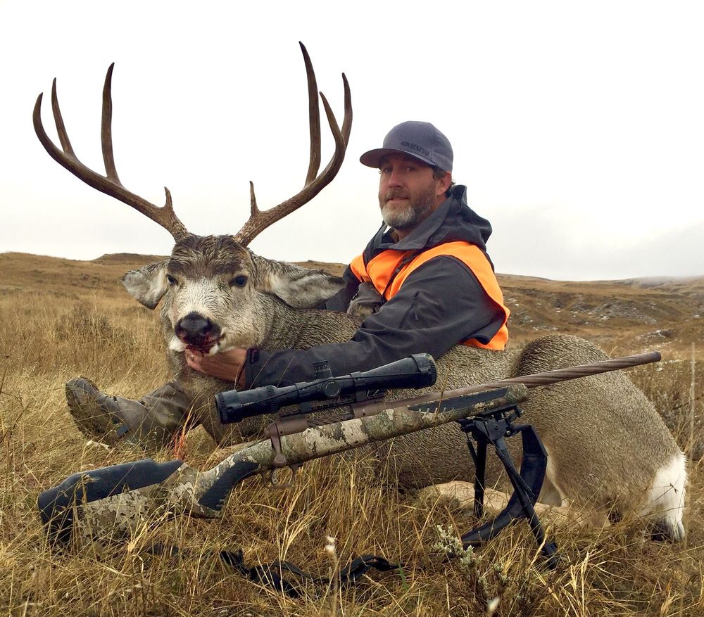 Longshore Guide Service Logo