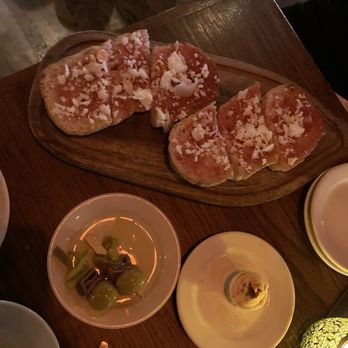 Cafe Ba-Ba-Reeba! - Spanish Near Me - Chicago, Illinois
