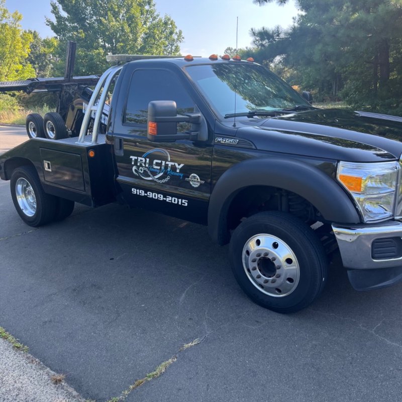 TRI CITY TOWING & RECOVERY Updated September 2024 517 E Trinity Ave