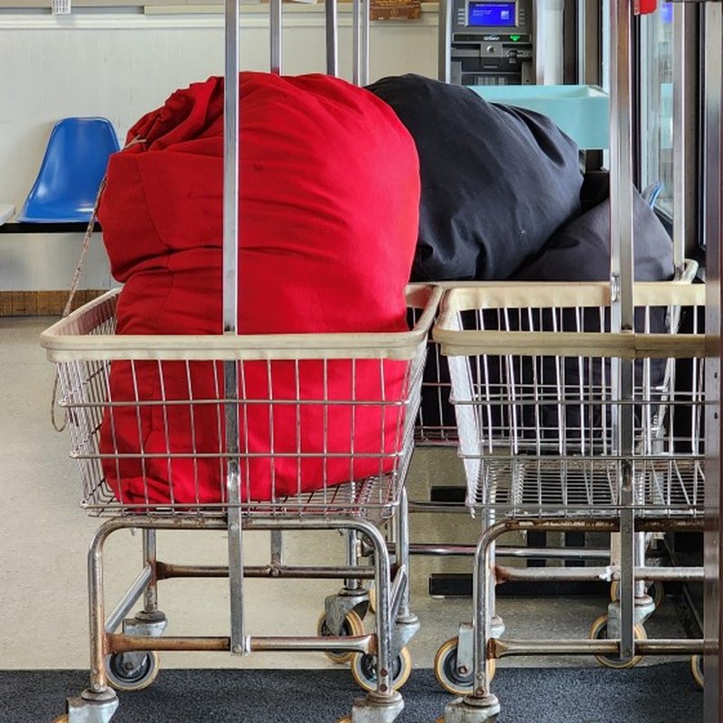 MAYTAG LAUNDROMAT 17 Photos 2057 Bloomingdale Rd, Glendale Heights