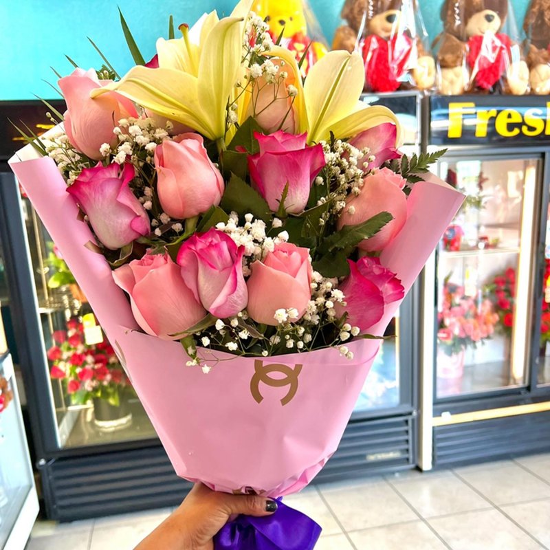 JUANITA’S FLOWERS Updated September 2024 663 Photos & 67 Reviews 1608 McKee Rd, San Jose