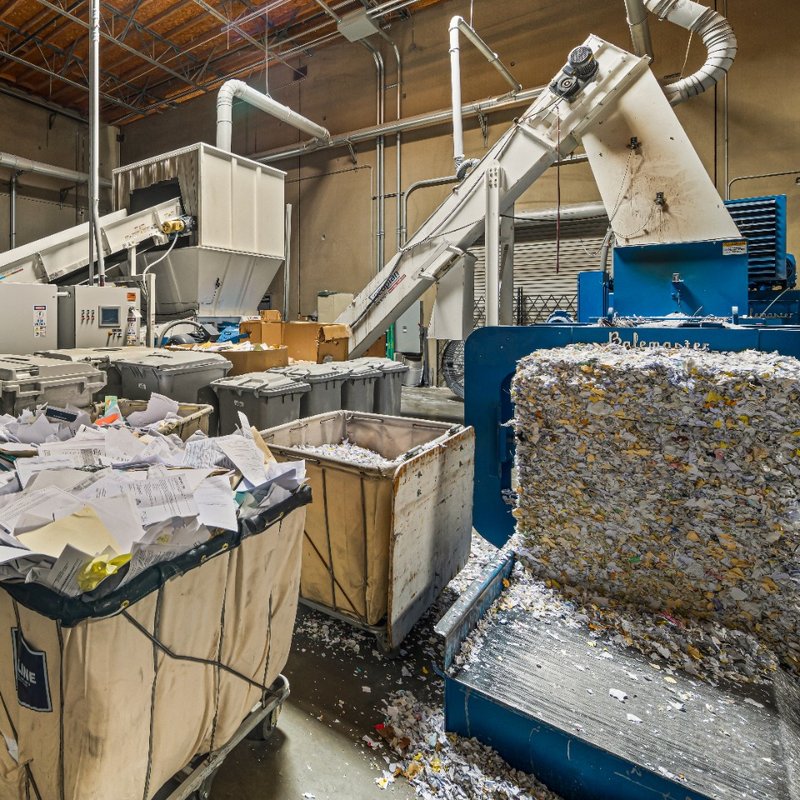 AMERICAN DOCUMENT DESTRUCTION Updated June 2024 33 Photos & 33