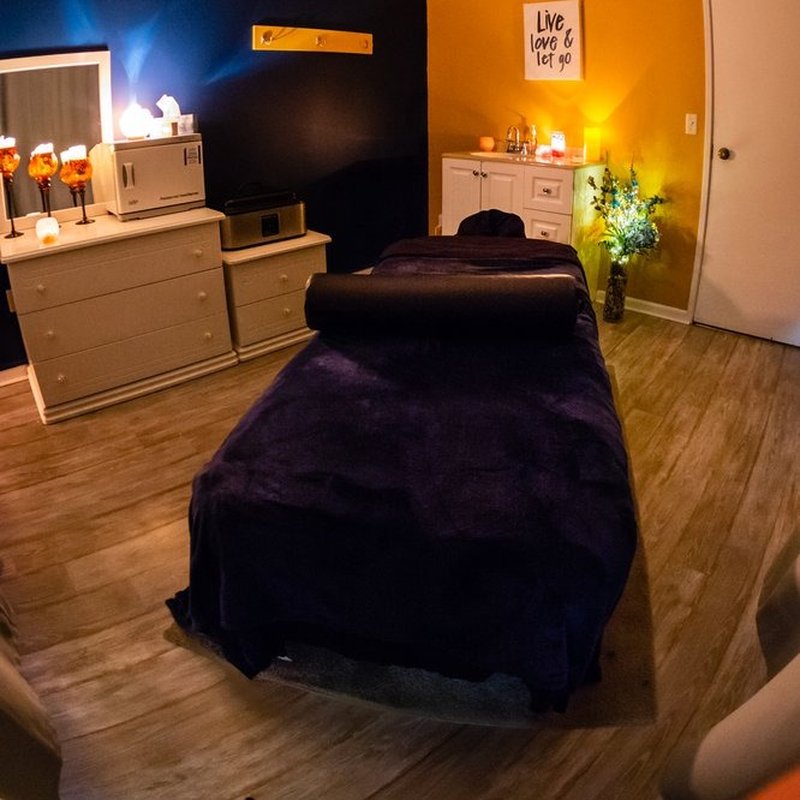 SIMPLY ESSENTIAL MASSAGE & BODYWORKS Updated August 2024 11 Photos