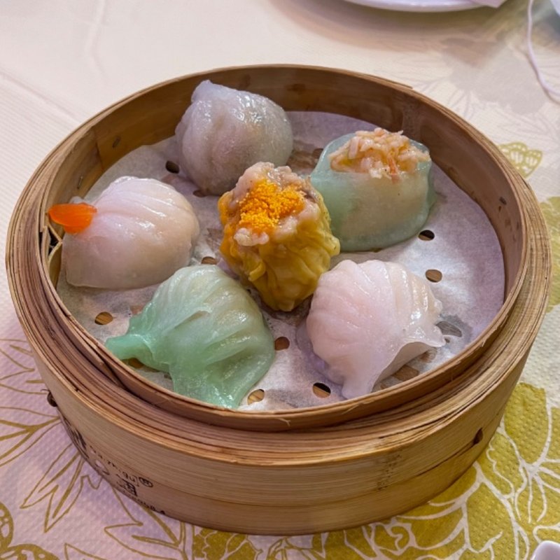 Can’t decide what to order? Try them all!