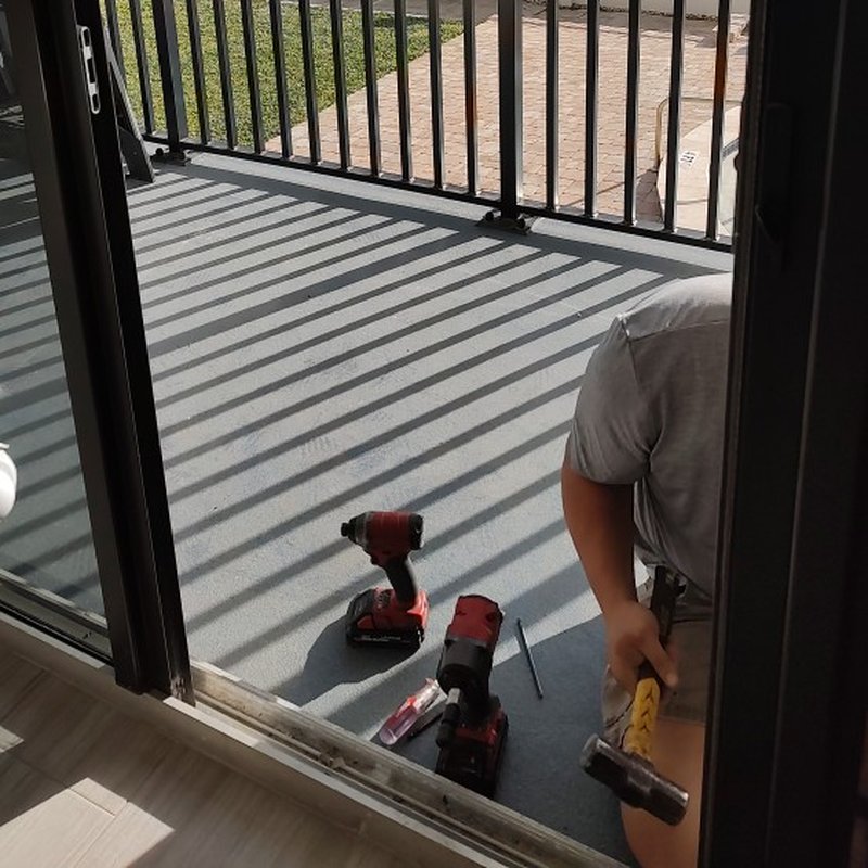 AFFORDABLE SLIDING GLASS DOOR REPAIR Updated October 2024 14