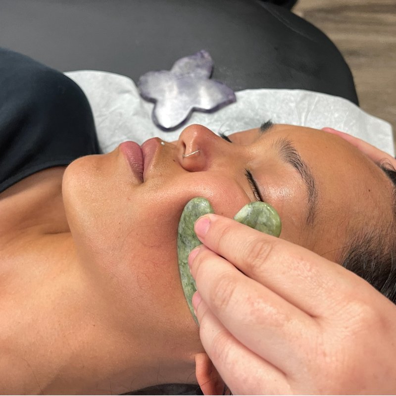 Revitalize Your Skin, the Natural Way!