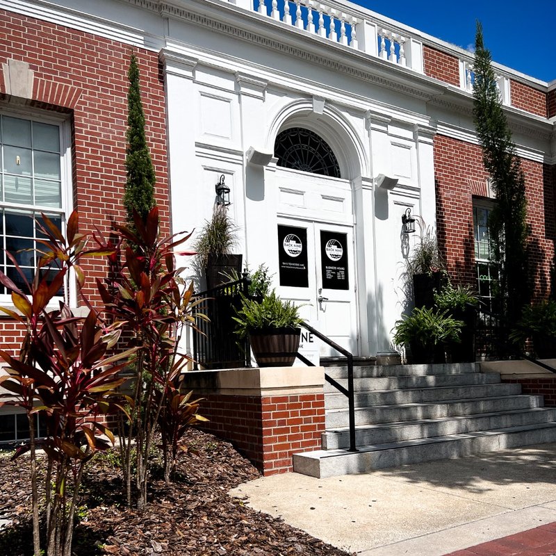 THE BACK NINE DOWNTOWN 16 Photos 124 S Tennessee Ave, Lakeland