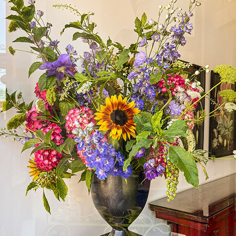 FRESHLY CUT FLORIST 47 Photos & 44 Reviews 378 Colusa Ave