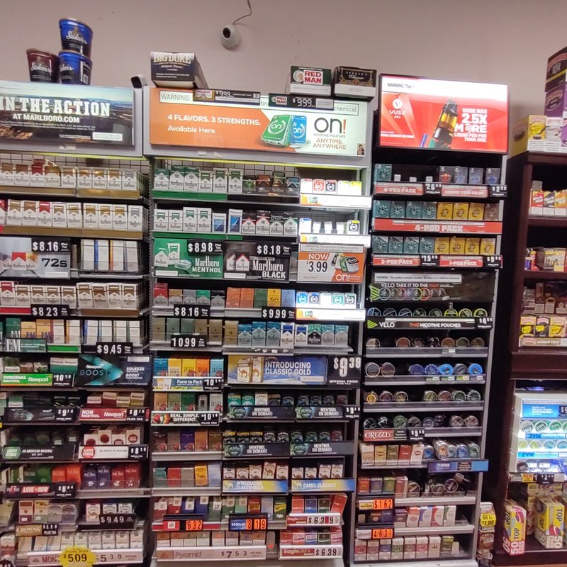 MODESTO SMOKE SHOP Updated September 2024 16 Photos 2601 Oakdale