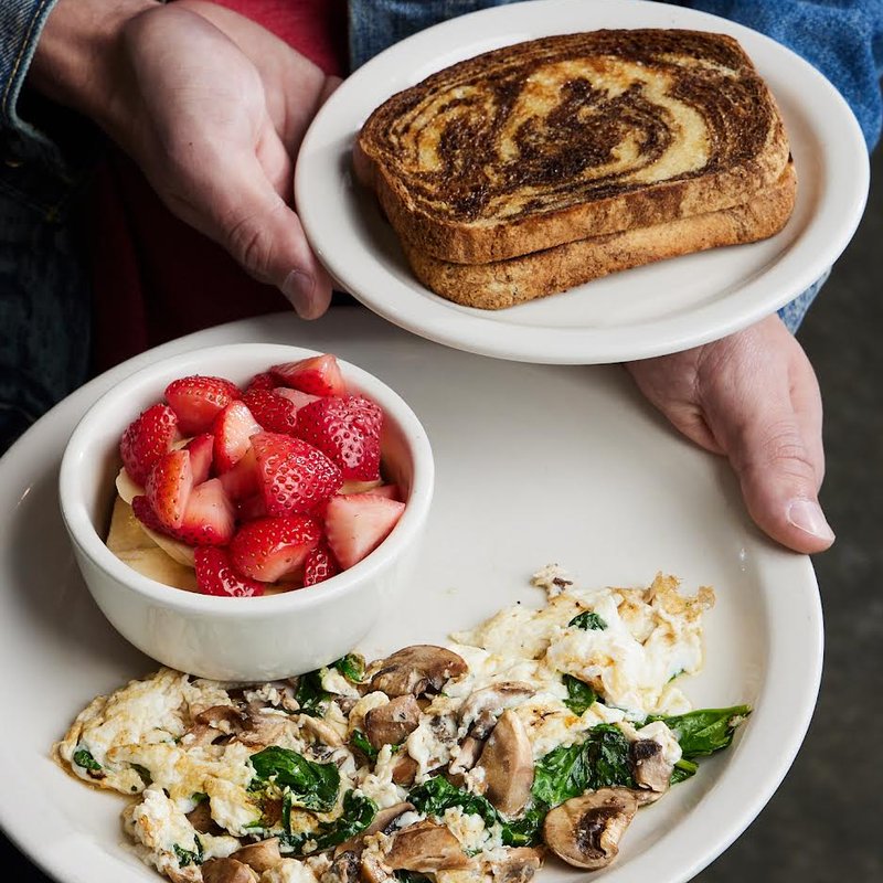 THE BIG BISCUIT Updated August 2024 199 Photos & 123 Reviews 311