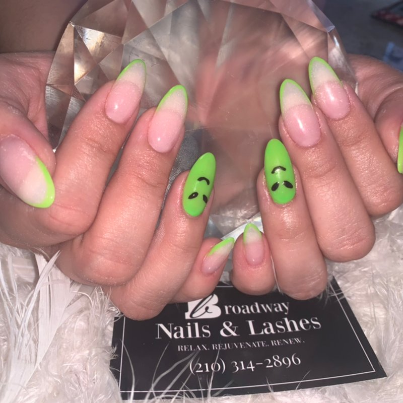 BROADWAY NAILS & LASHES 915 Photos & 204 Reviews 8522 Broadway St