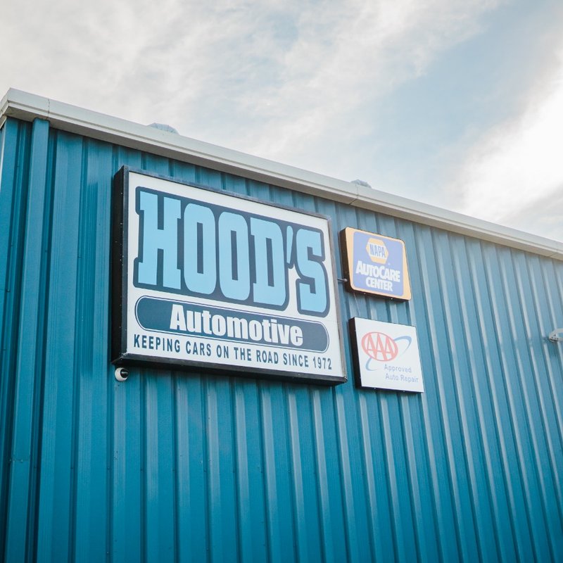 HOOD’S AUTOMOTIVE Updated September 2024 41 Photos & 14 Reviews 198 NW Industrial Ct
