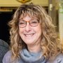 Photo of Joanne L.