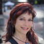 Photo of Laurie K.