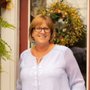 Photo of JoAnn E.